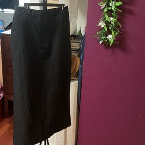 Chic Black Maxi Skirt